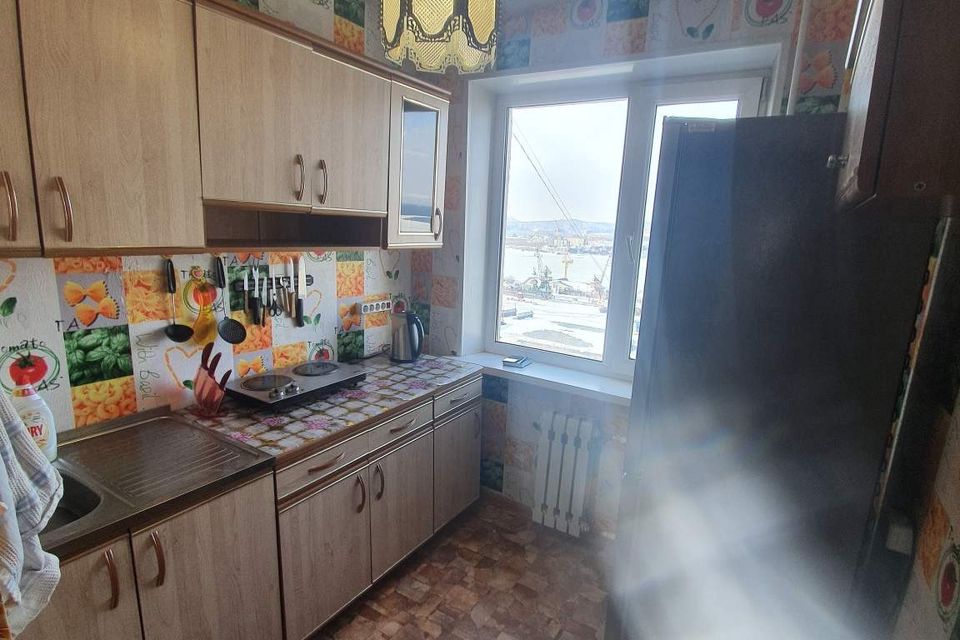 Продаётся 3-комнатная квартира, 61.4 м²